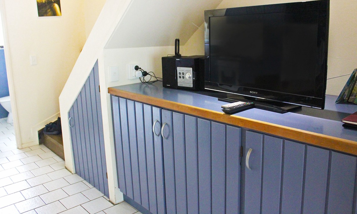 Ngatangiia Apartment | Delightful 2 bedroom waterfront apartment!