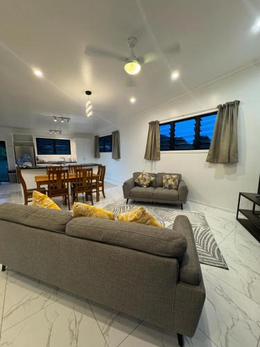Nikao Tapere House | Eryns Retreat