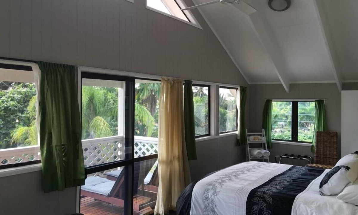 Arorangi House | Onu Bay Holiday House - Spacious Executive 5bdrm