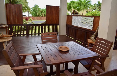 Tapere of Titikaveka Apartment | Aito 2 in Muri