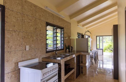 Matavera House | Hidden Haven - Group Retreat, Sleeps 7
