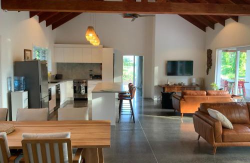 Takitumu District House | Manatu Holiday Home