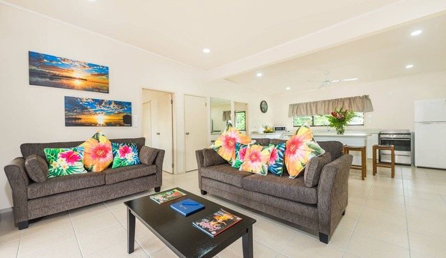 Cook Islands Holiday Villas Turangi