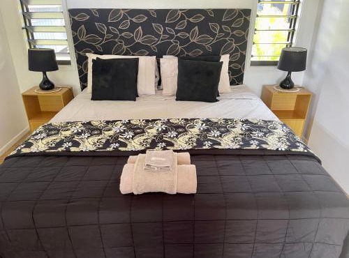 Rarotonga Villas Absolute Beachfront