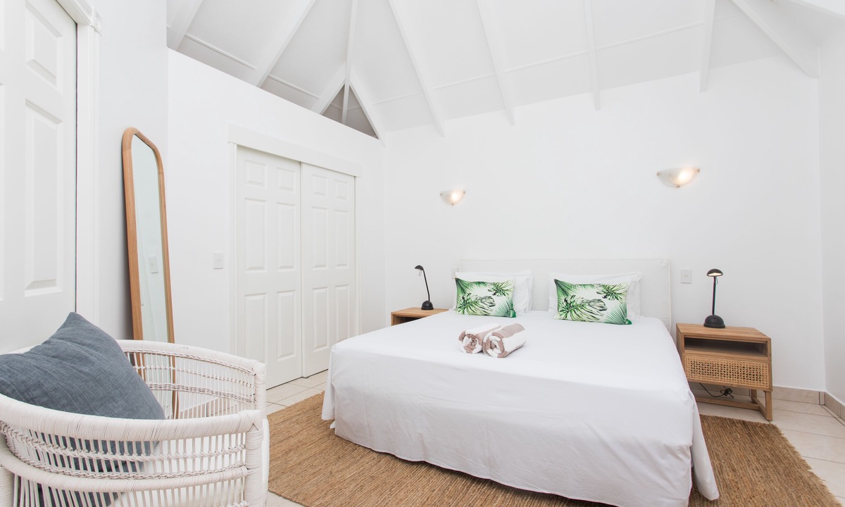 Tapere of Titikaveka Hotel | Motu Beachfront Art Villas