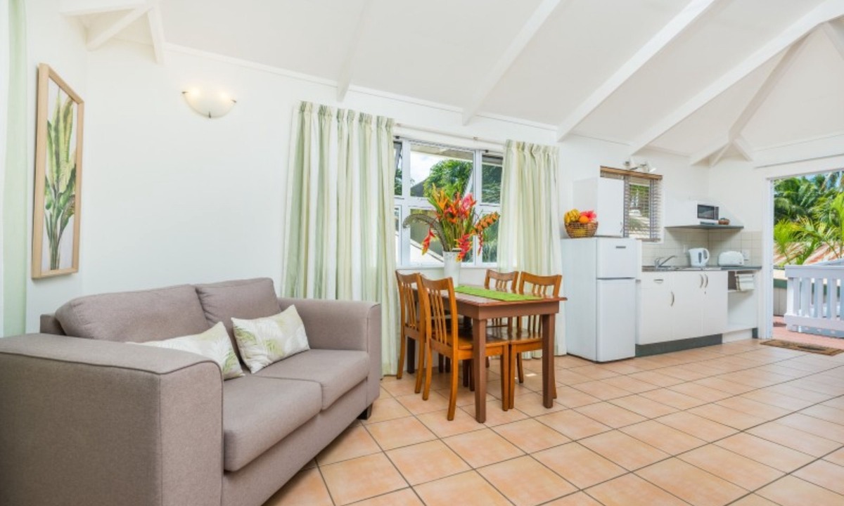 Arorangi Apartment | The Cooks Oasis