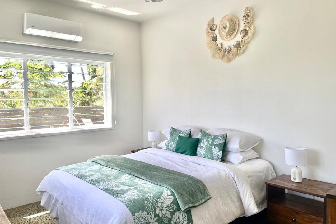 Rarotonga Villa | Pokoinu Palms Villa and Pool near Town, Beach and Airport