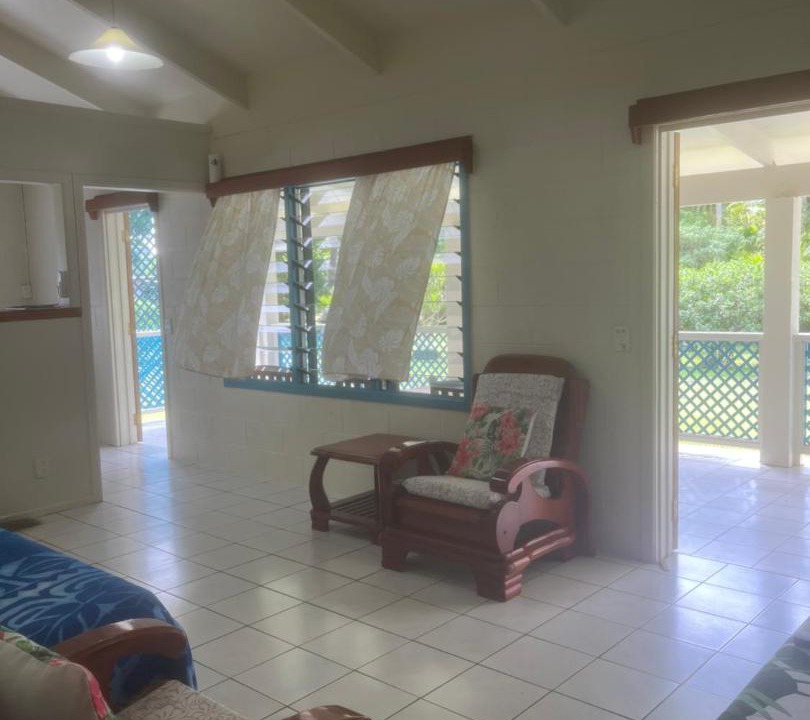 Avarua House | Sharnytas Guesthouse AIR CONDITIONED