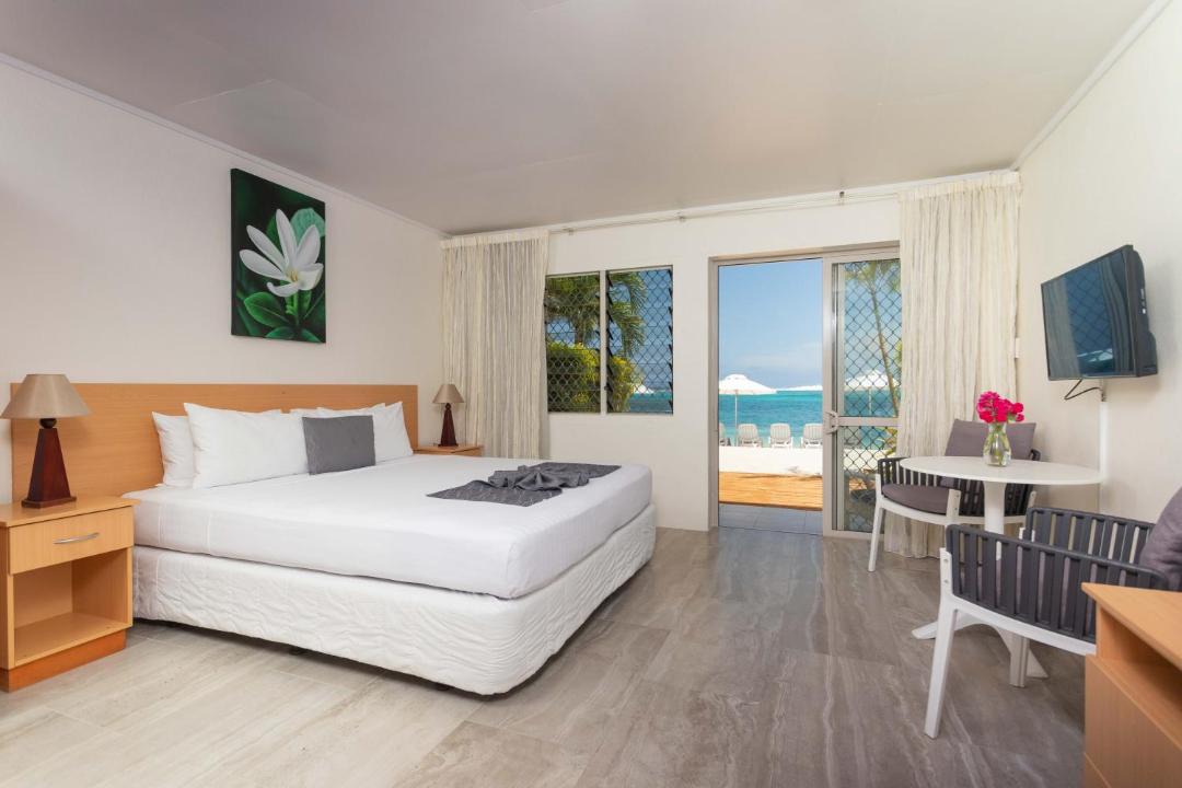 Tapere of Titikaveka Apartment | Moana Sands Beachfront Hotel