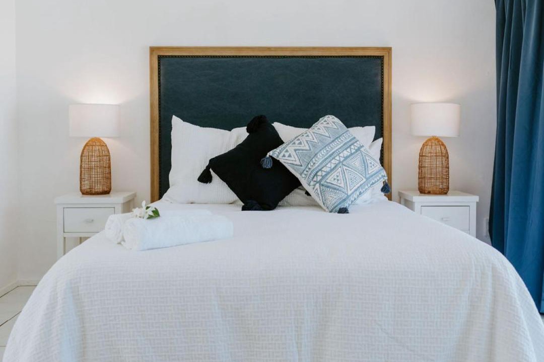 Ngatangiia Hotel | The Passage Villas
