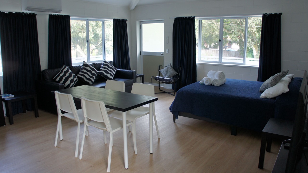 Photo of Bedroom in Avarua
