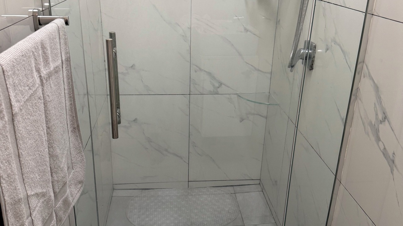 Photo of Bathroom in Avarua