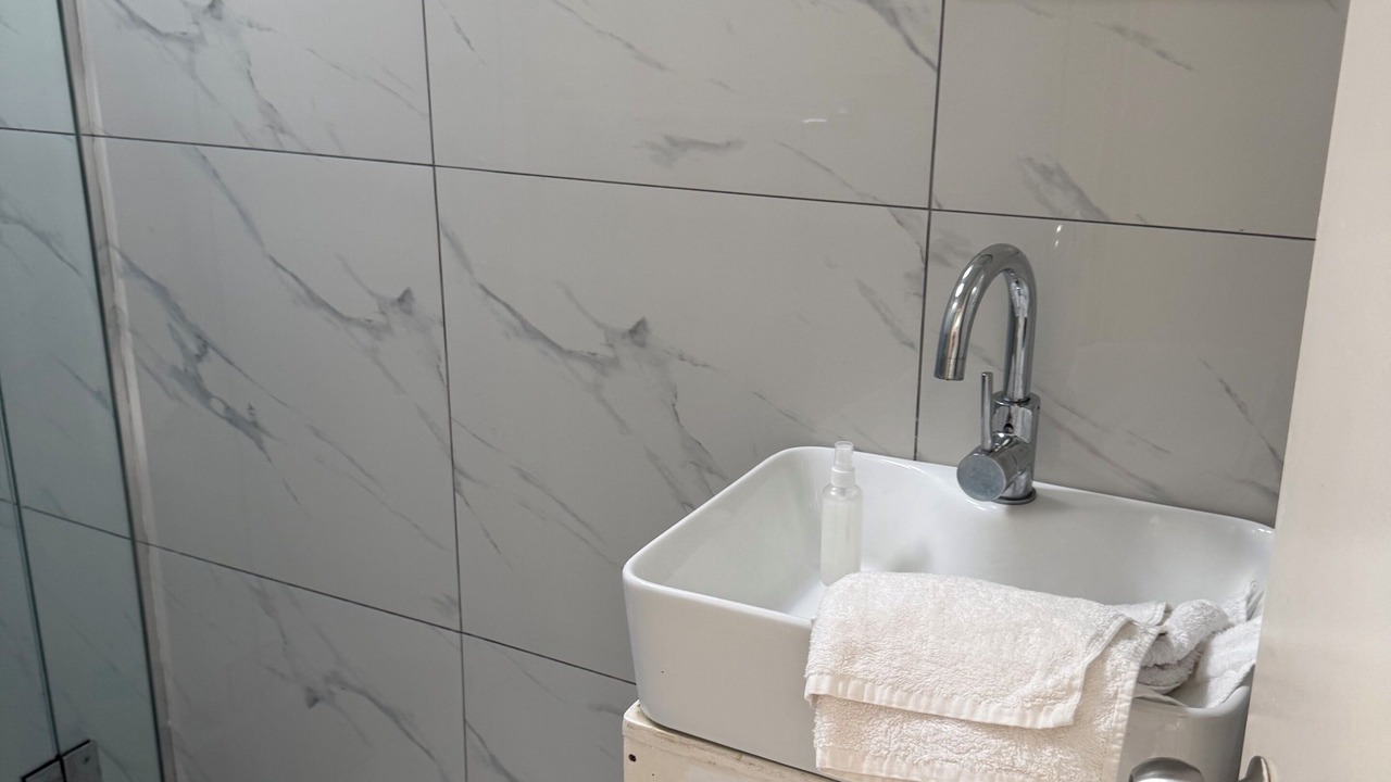 Photo of Bathroom in Avarua