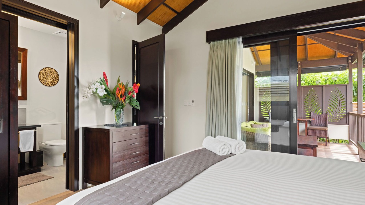 Photo of Bedroom in Arorangi