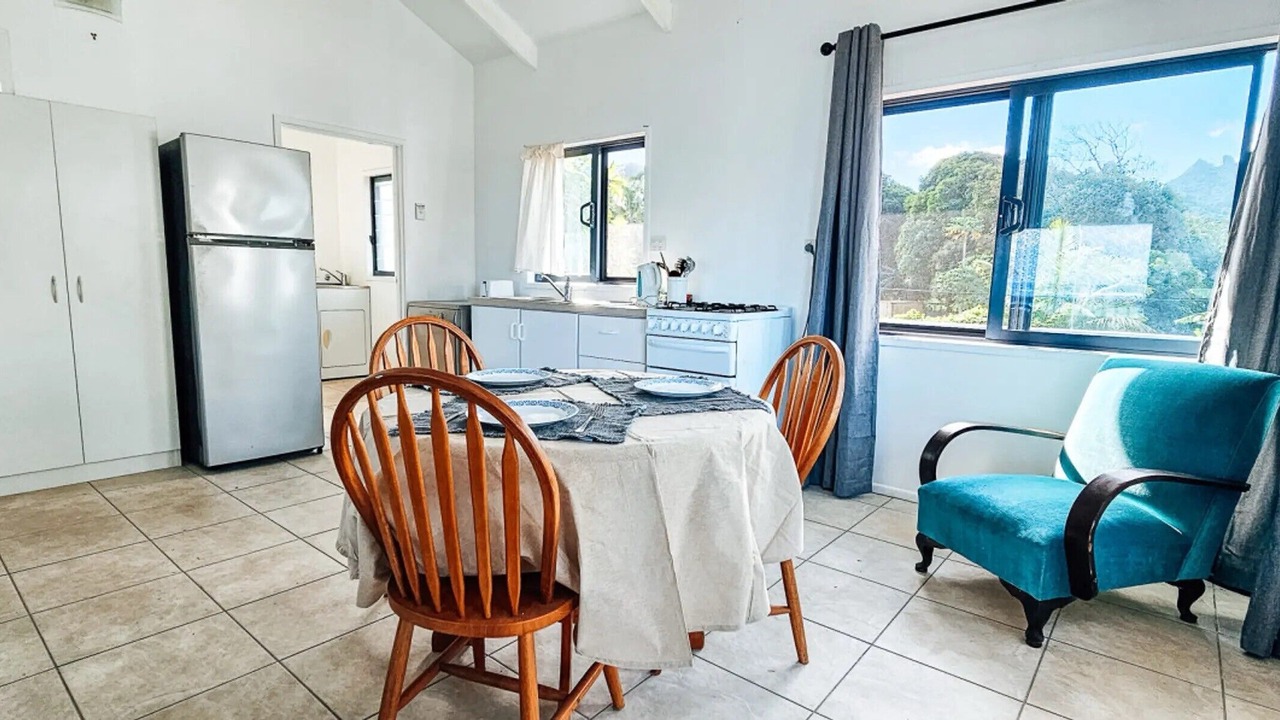 Photo of Kitchen in Tapere of Rutaki