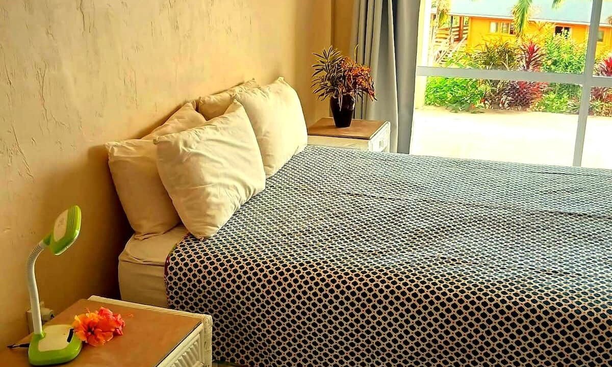 Photo of Bedroom in Arorangi