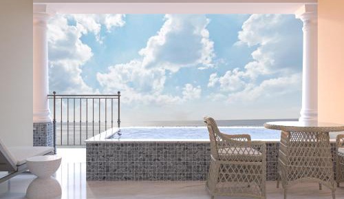 Skypool Suite With Butler