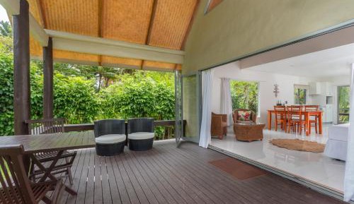Bella Beach Lodge