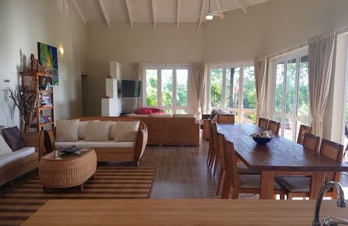 Muri Resort | Muri Beach Resort