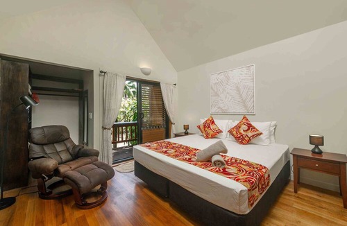 Arorangi Villa | Cook Islands Holiday Villas Turtle