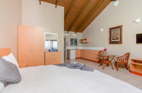 Tapere of Titikaveka Resort | Moana Sands Beachfront Hotel