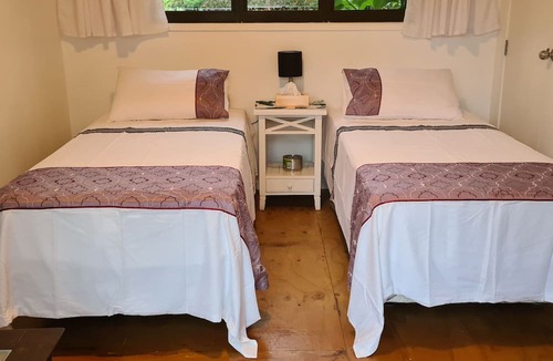 Rarotonga House | Eve & Sandys Holiday Home