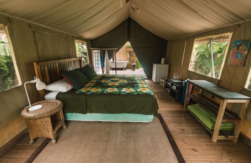 Tupapa Tapere Hotel | Ikurangi Eco Retreat