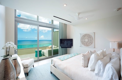 Bouvet Island Hotel | Seafire Residence S1002
