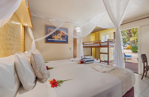 Rarotonga Hotel | The Rarotongan Beach Resort & Lagoonarium
