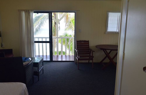 Kiikii Tapere Hotel | Kiikii Inn & Suites