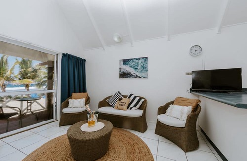 Ngatangiia Apartment | The Passage Villas