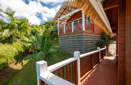 Ngatangiia House | Muri Motu Outlook