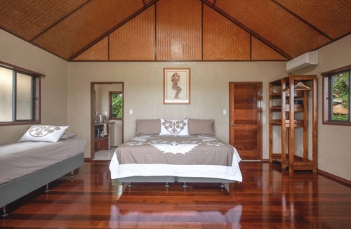 Rarotonga House | Rainbow Villas