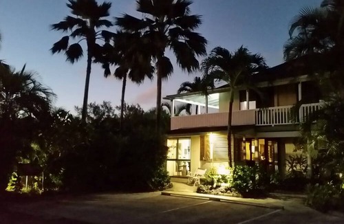 Arorangi Apartment | The Cooks Oasis