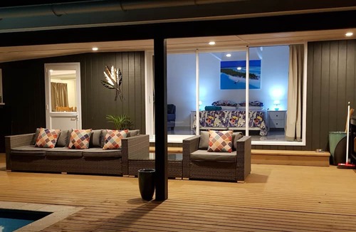 Tupapa Tapere Villa | Te Etu Villa