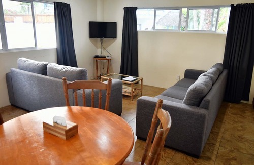 Arorangi Apartment | Whitehouse Apartments Rarotonga