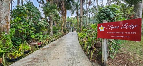 Muri House | Tipani Lodge - Free and Unlimited Wifi