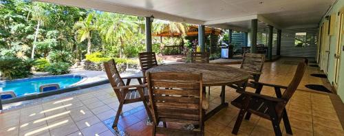 Muri House | Tipani Lodge - Free and Unlimited Wifi