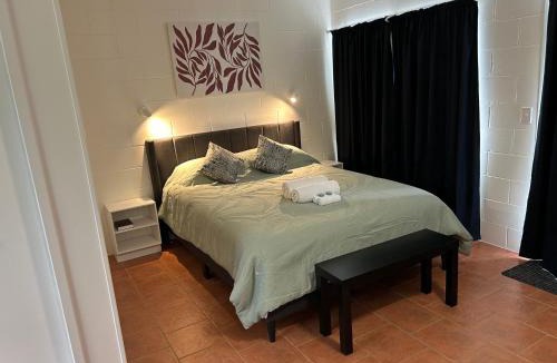 Avarua Hotel | Central Motel