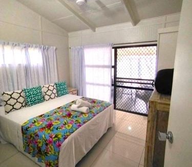 Tapere of Titikaveka House | Natura Lagoon 2BM Bungalow 1