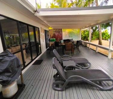 Tapere of Titikaveka House | Natura Lagoon 2BM Bungalow 1