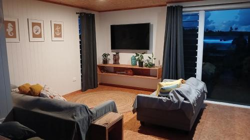 Aitutaki House | TeAraiMoana House - Aitutaki