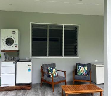Ngatangiia House | Drydens Creek Retreat