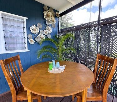 Nikao Tapere House | Sharnytas Studio AIR CONDITIONED