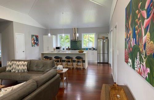 Arorangi House | Are'ora - the house for living