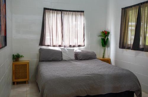 Avarua House | Joseph Retreat