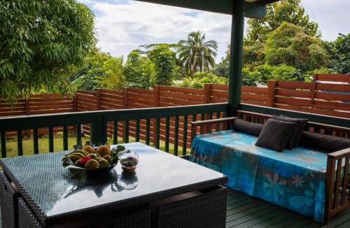 Avarua House | Joseph Retreat