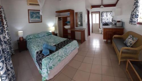 Arorangi Hotel | Reefcomber Sunset Beach