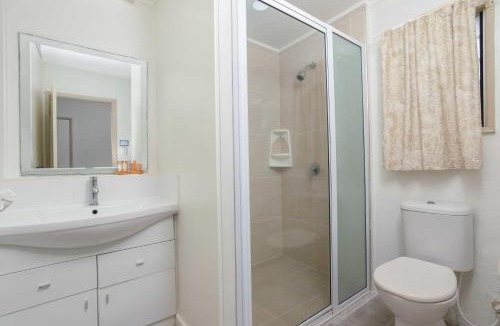 Tapere of Titikaveka Apartment | Moana Sands Beachfront Hotel
