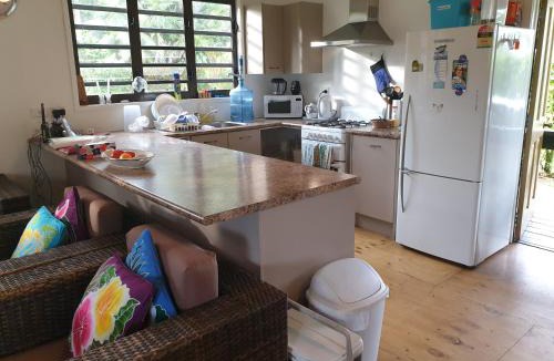 Rarotonga House | Eve and Sandys Holiday Home